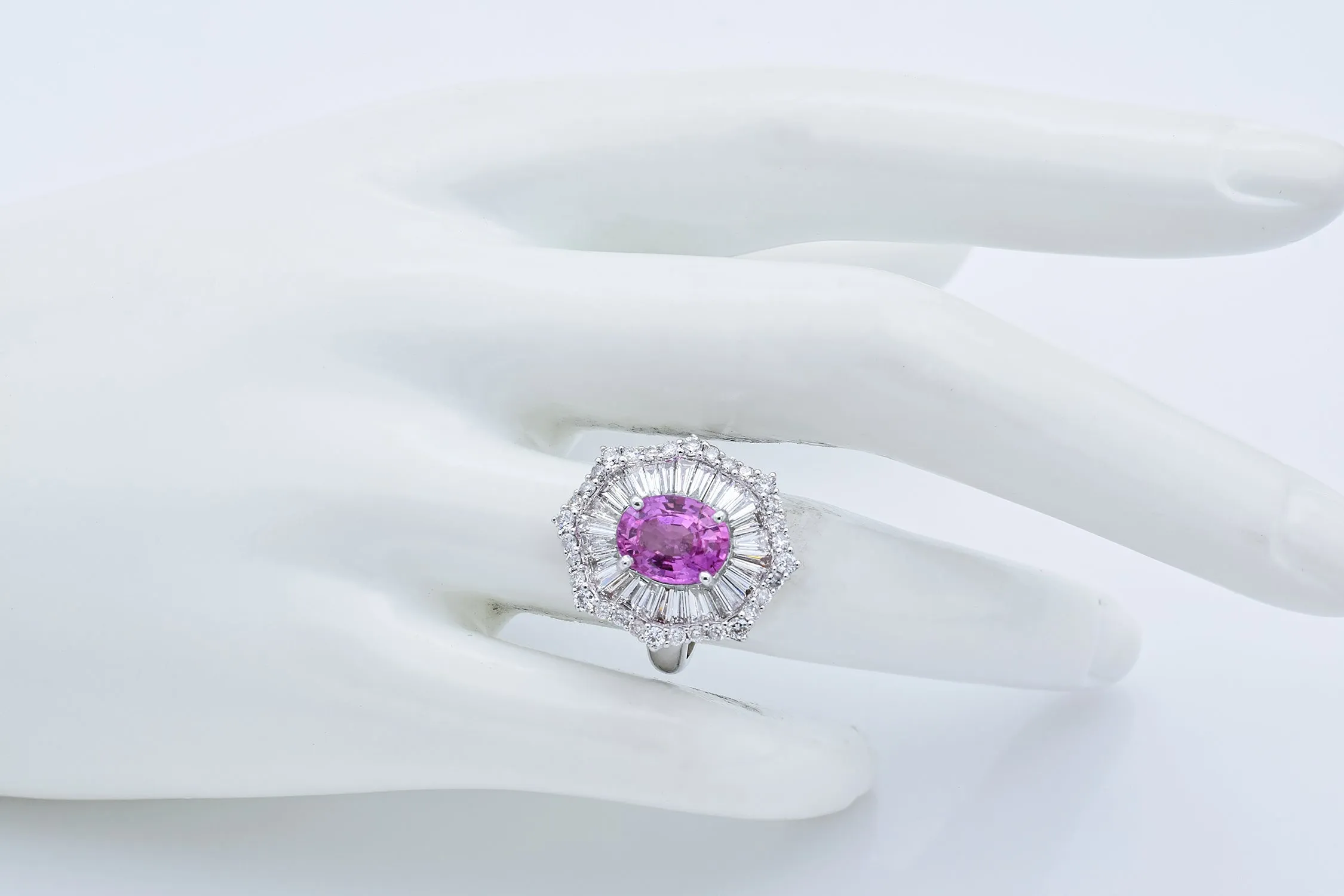 18K White Gold 2.83 Ct Ct Pink Sapphire & 2.92 TCW Diamond Ring GIA Certified