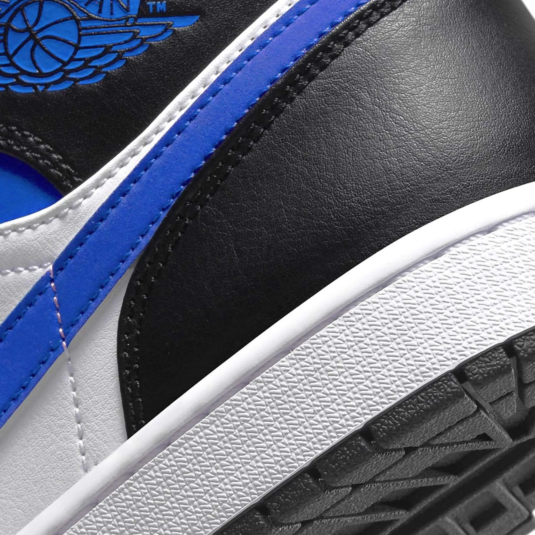 Air Jordan 1 Mid 'Racer Blue'