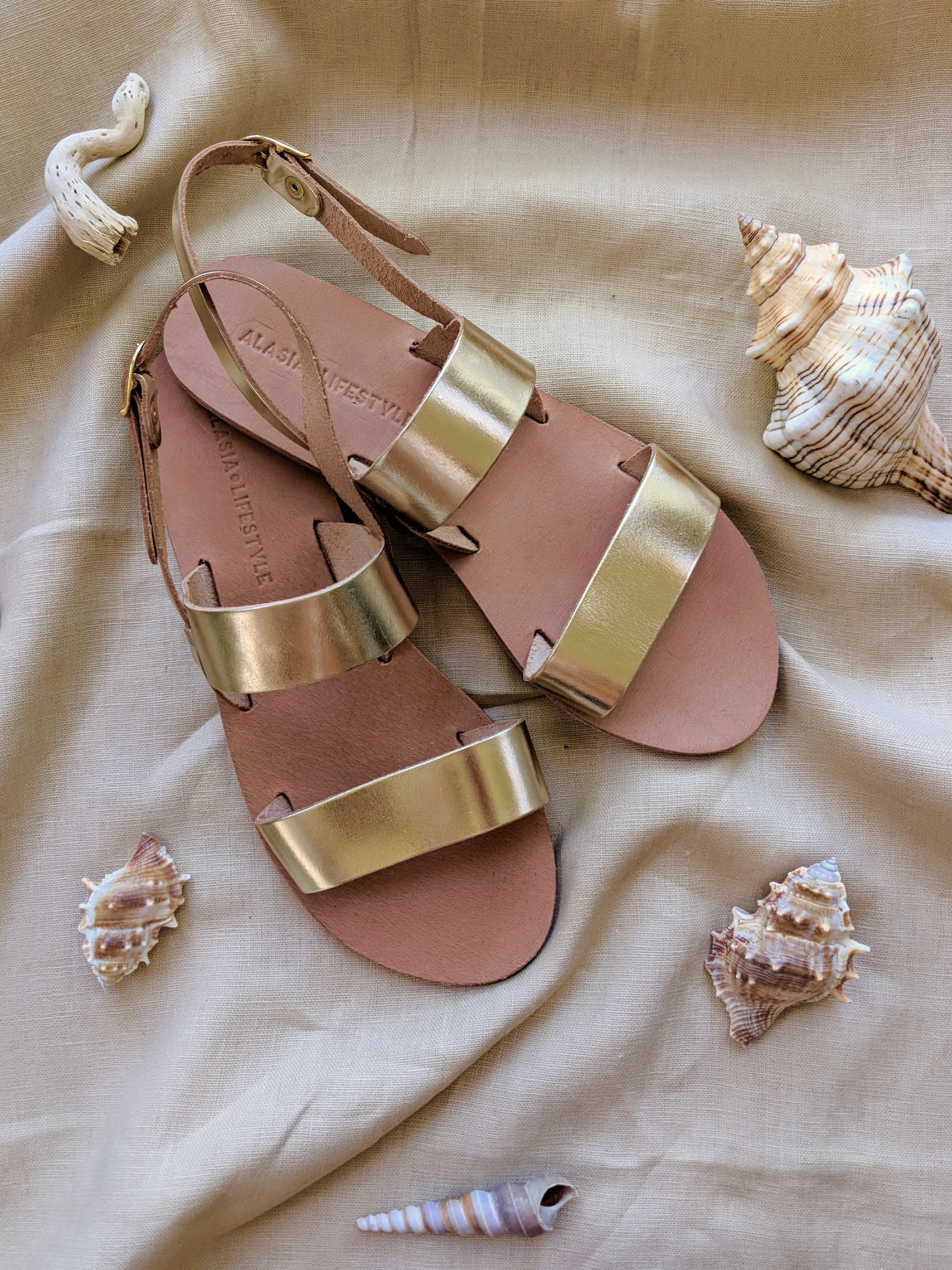 Alasia Lifestyle Plato Sandals