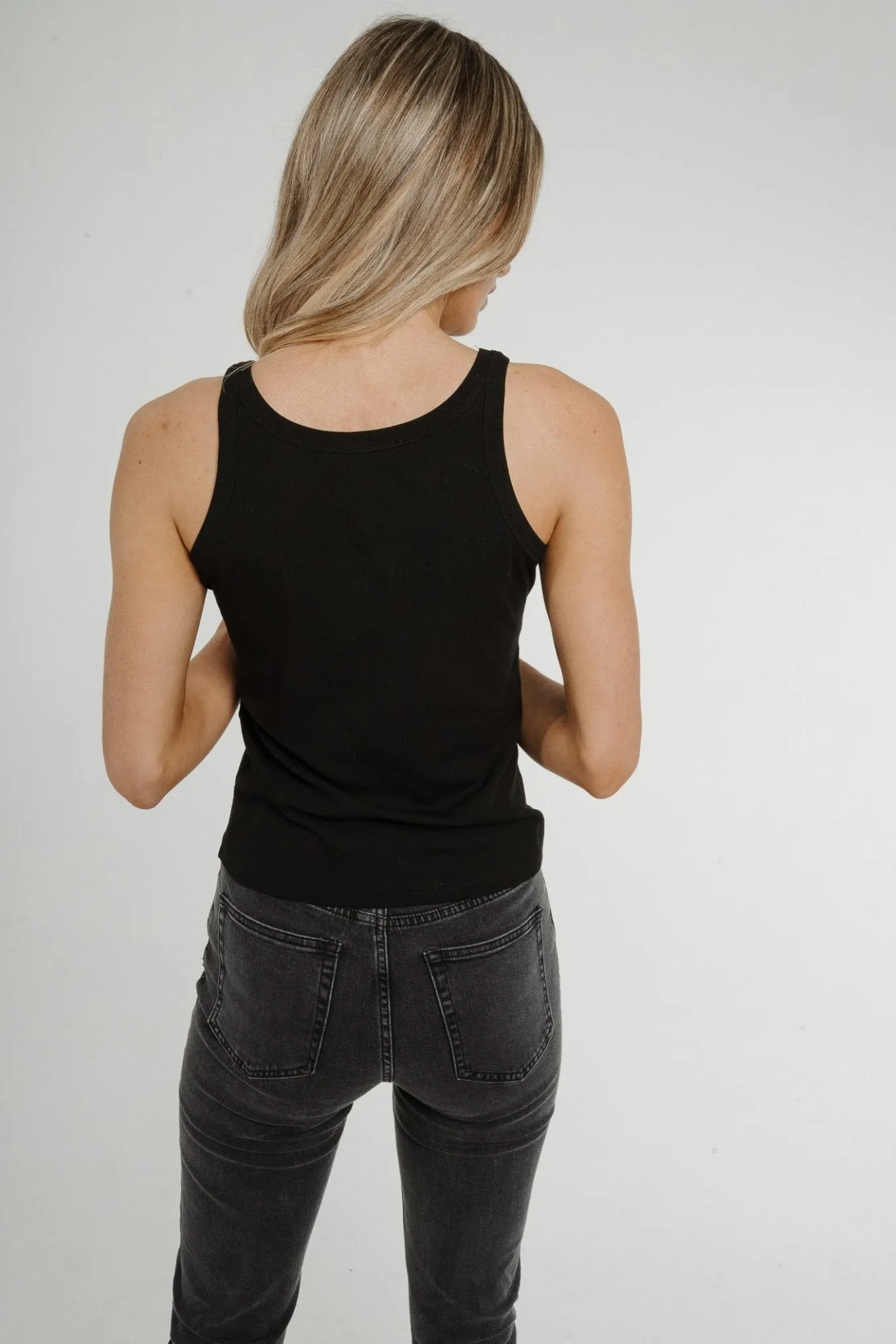 Ally Round Neck Vest Top In Black