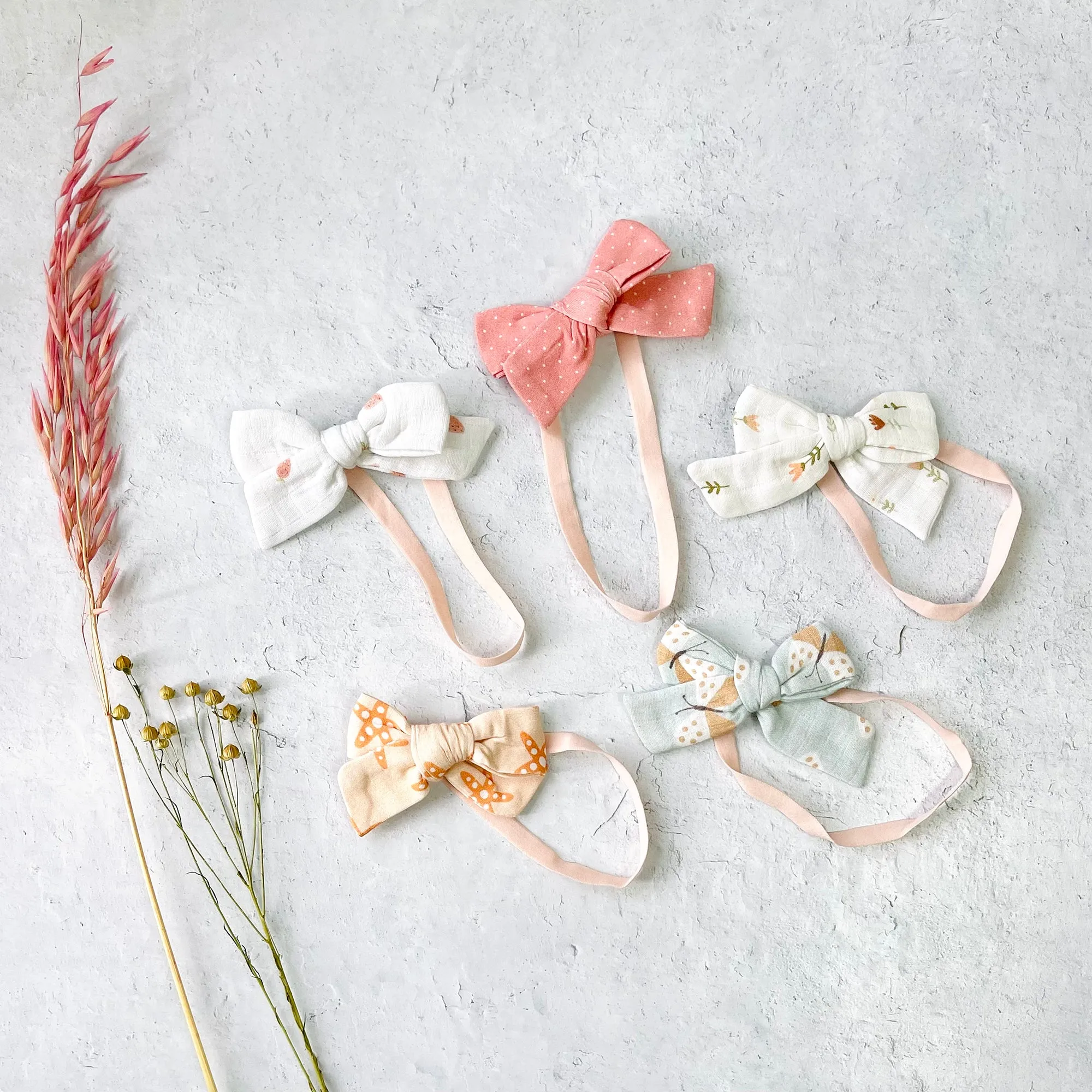 Bow & String Baby Girl Headband (Organic Cotton)