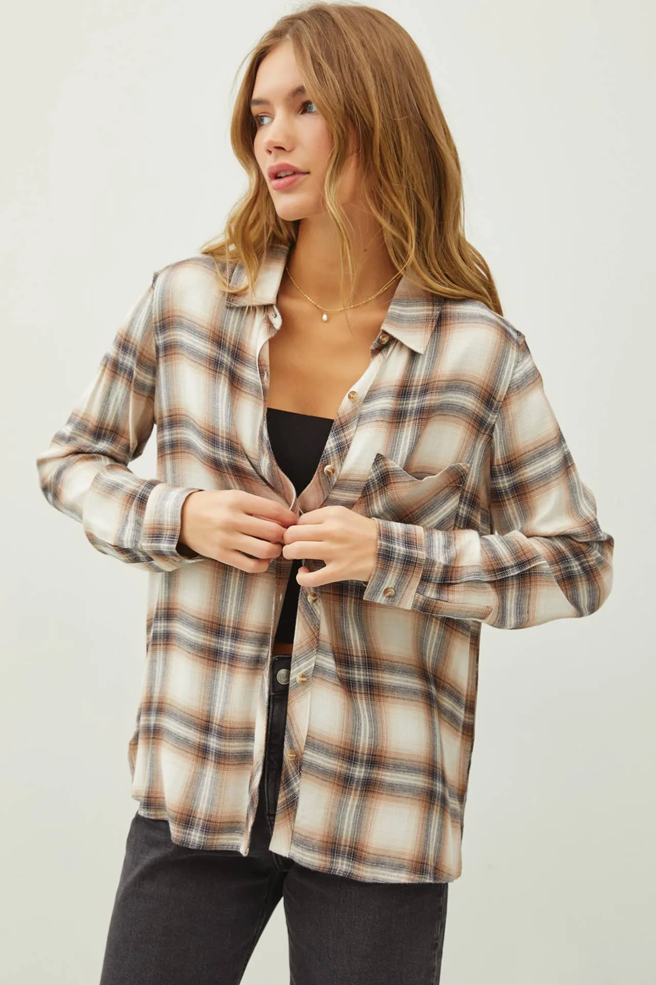 CLASSIC CHESTNUT NAVY FLANNEL SHIRT