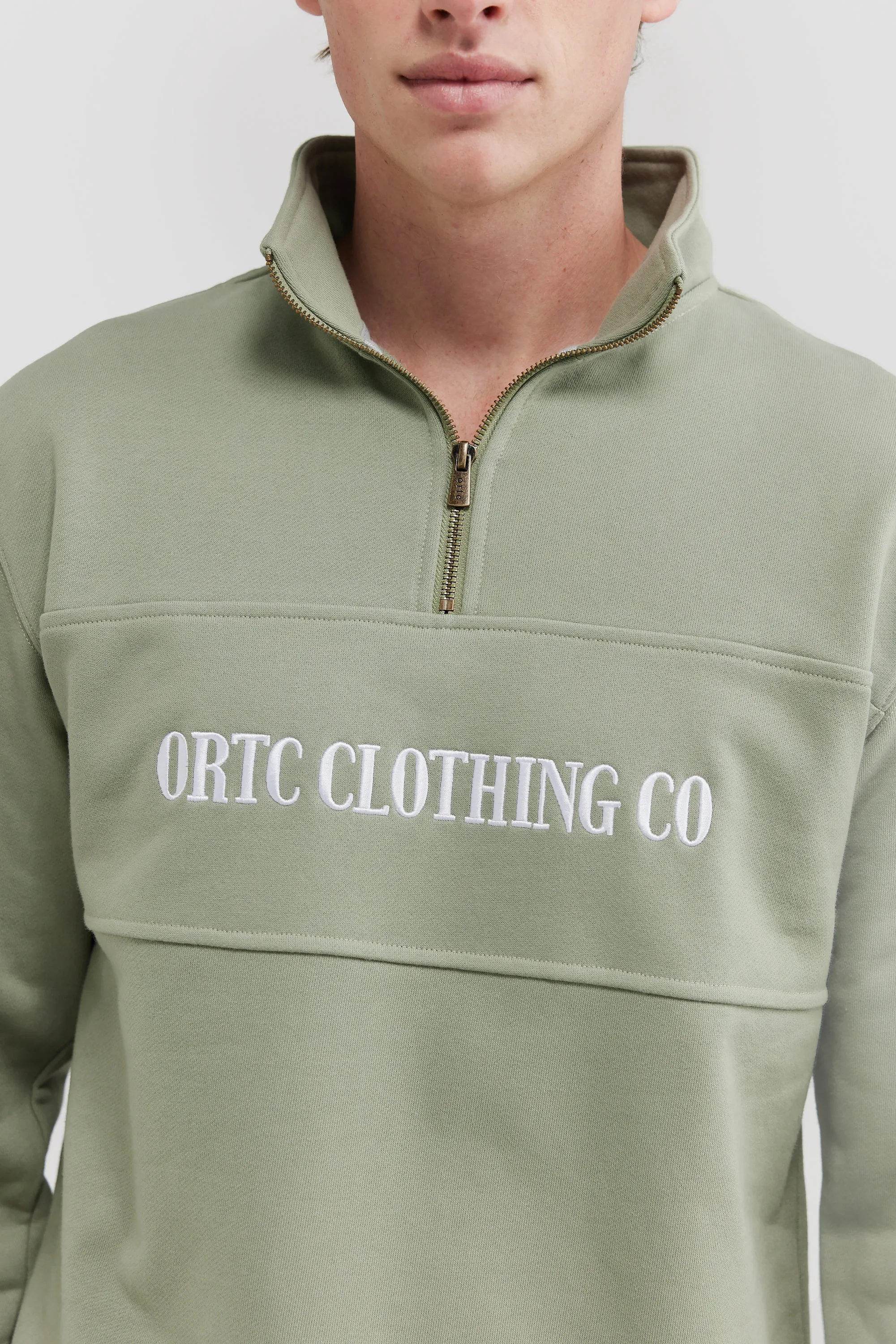 Classic Logo Quarter Zip Dusty Olive