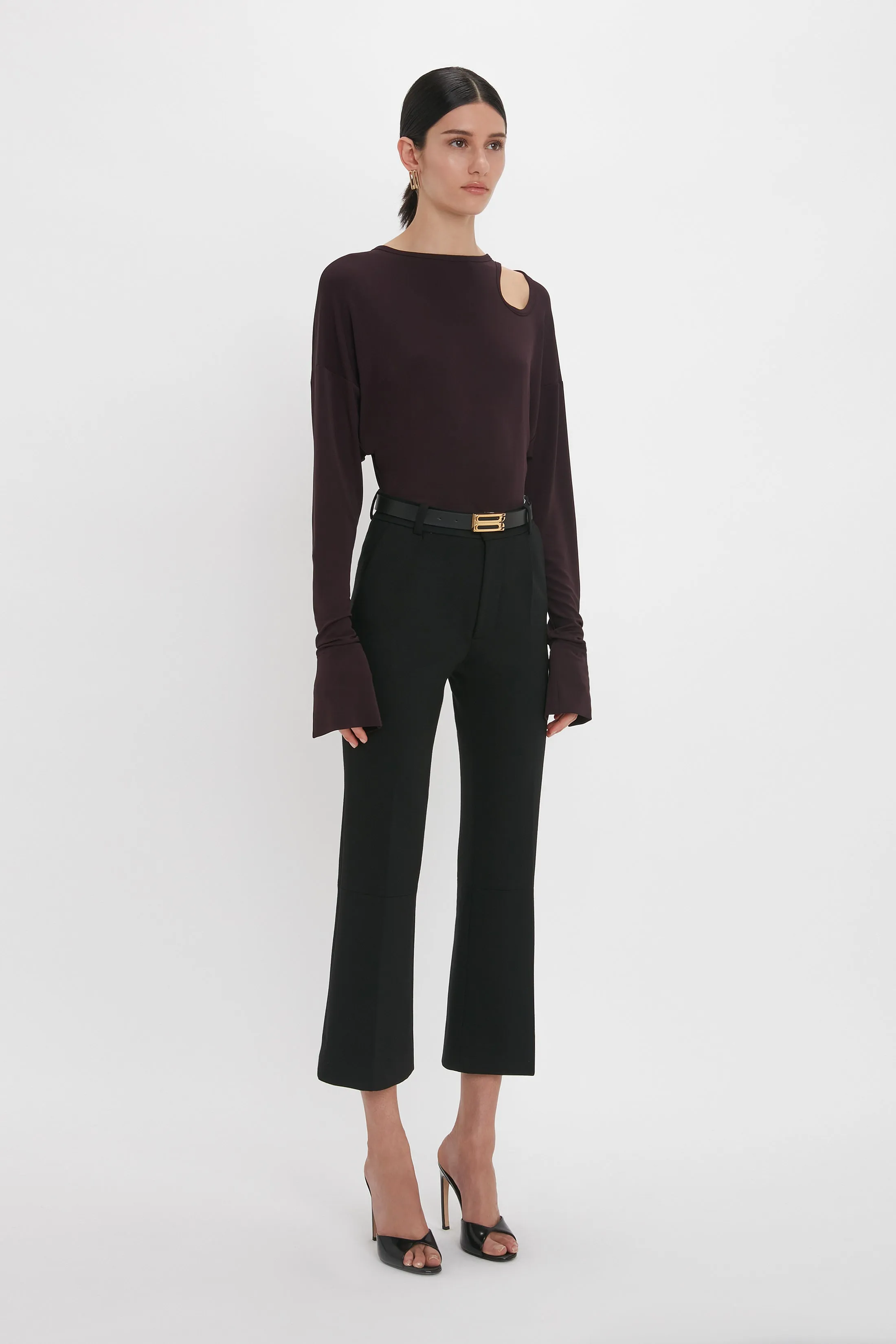 Cropped Kick Trouser In Black