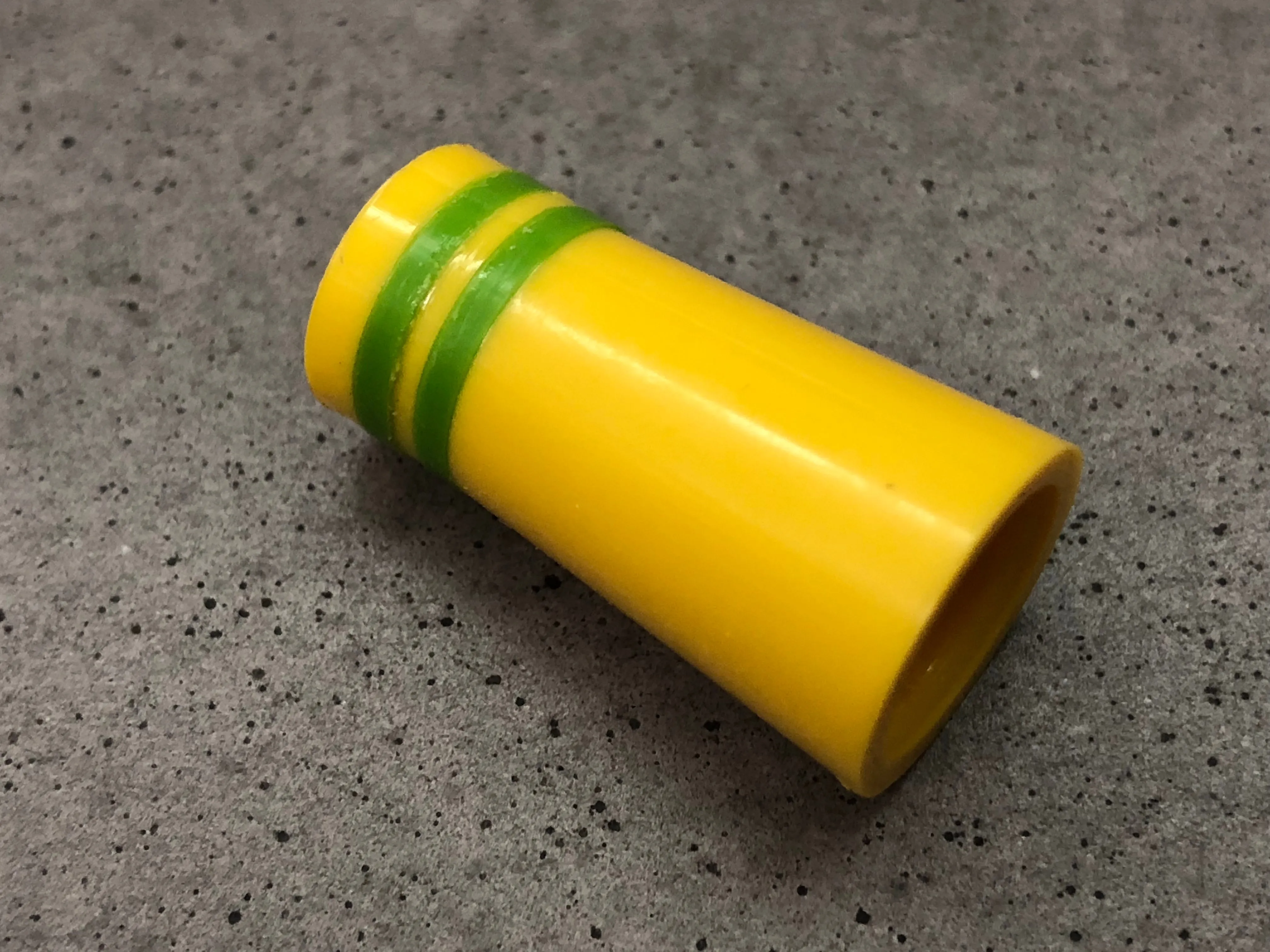 Flat-Top 12 Ferrules Yellow with Double Lime Green Stripes