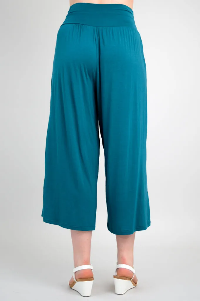 Gaylene Capri, Teal, Bamboo