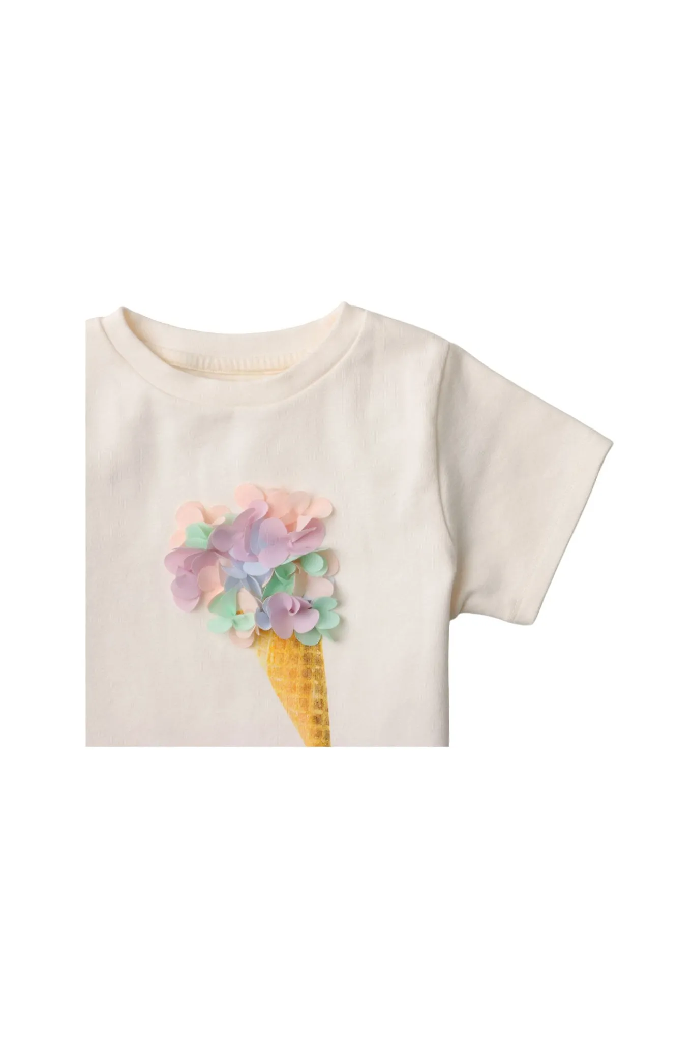 Gingersnaps Daisy Cone W/Cherry on Top Tee