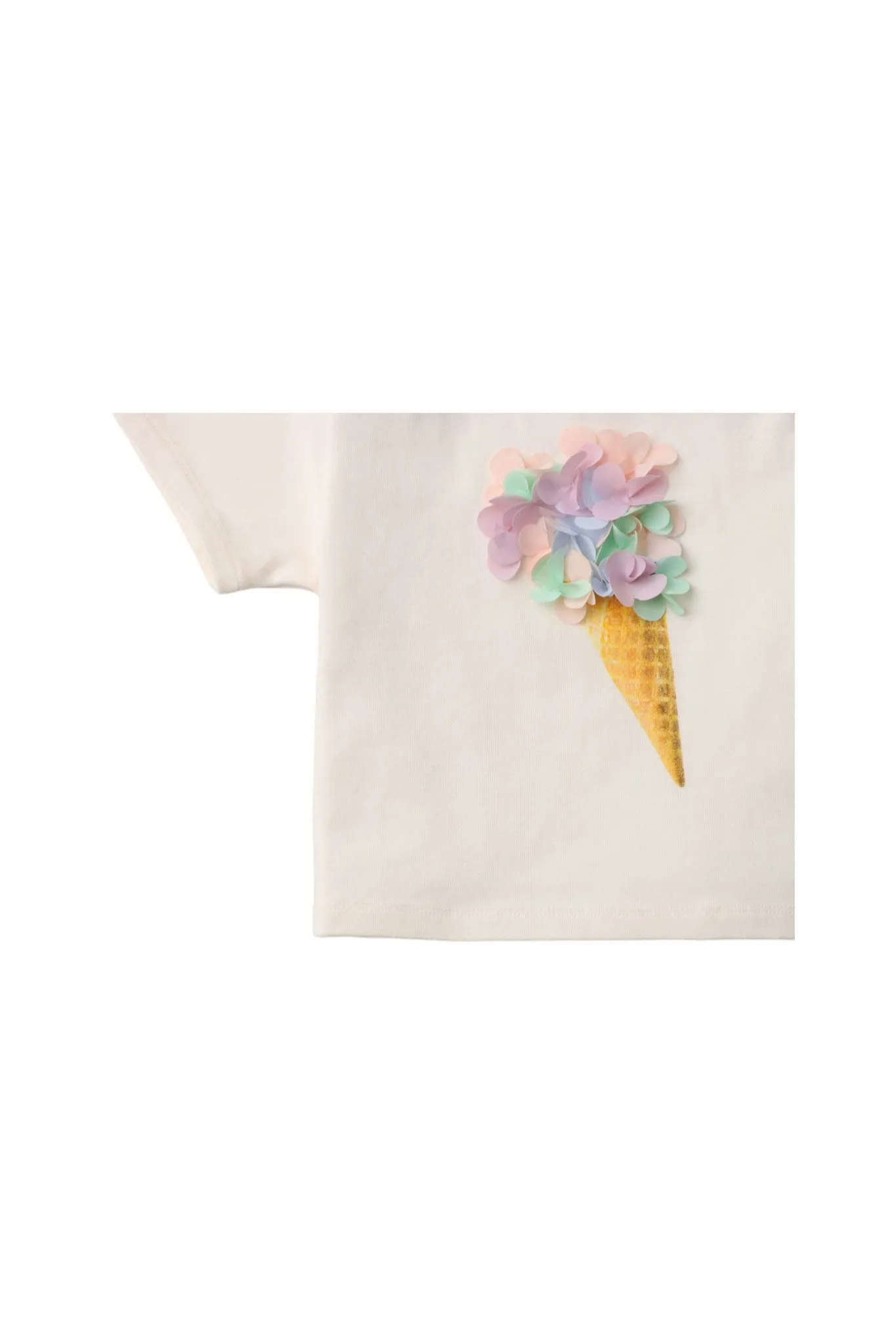 Gingersnaps Daisy Cone W/Cherry on Top Tee