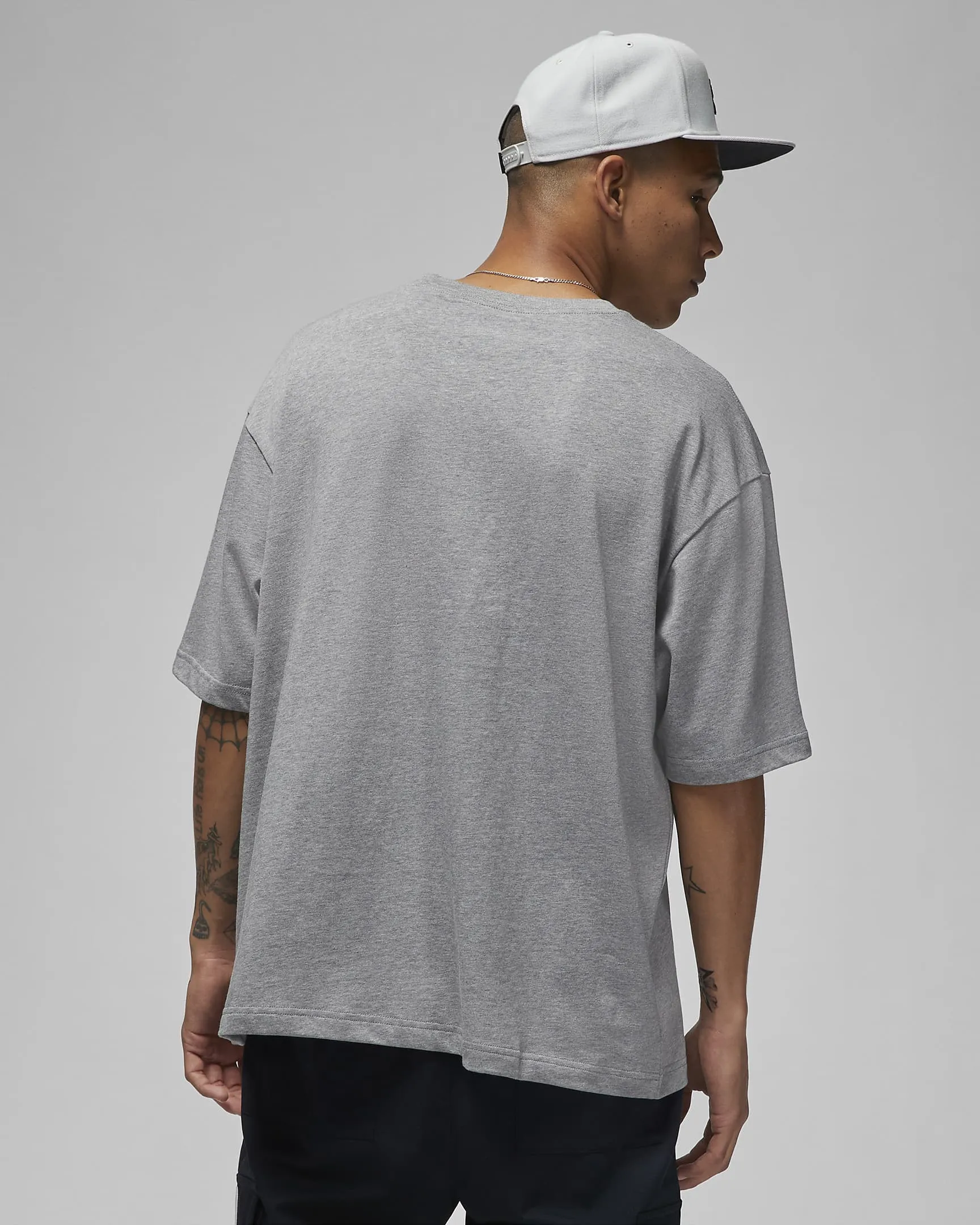 Jordan Flight Essentials Men's Oversized T-Shirt