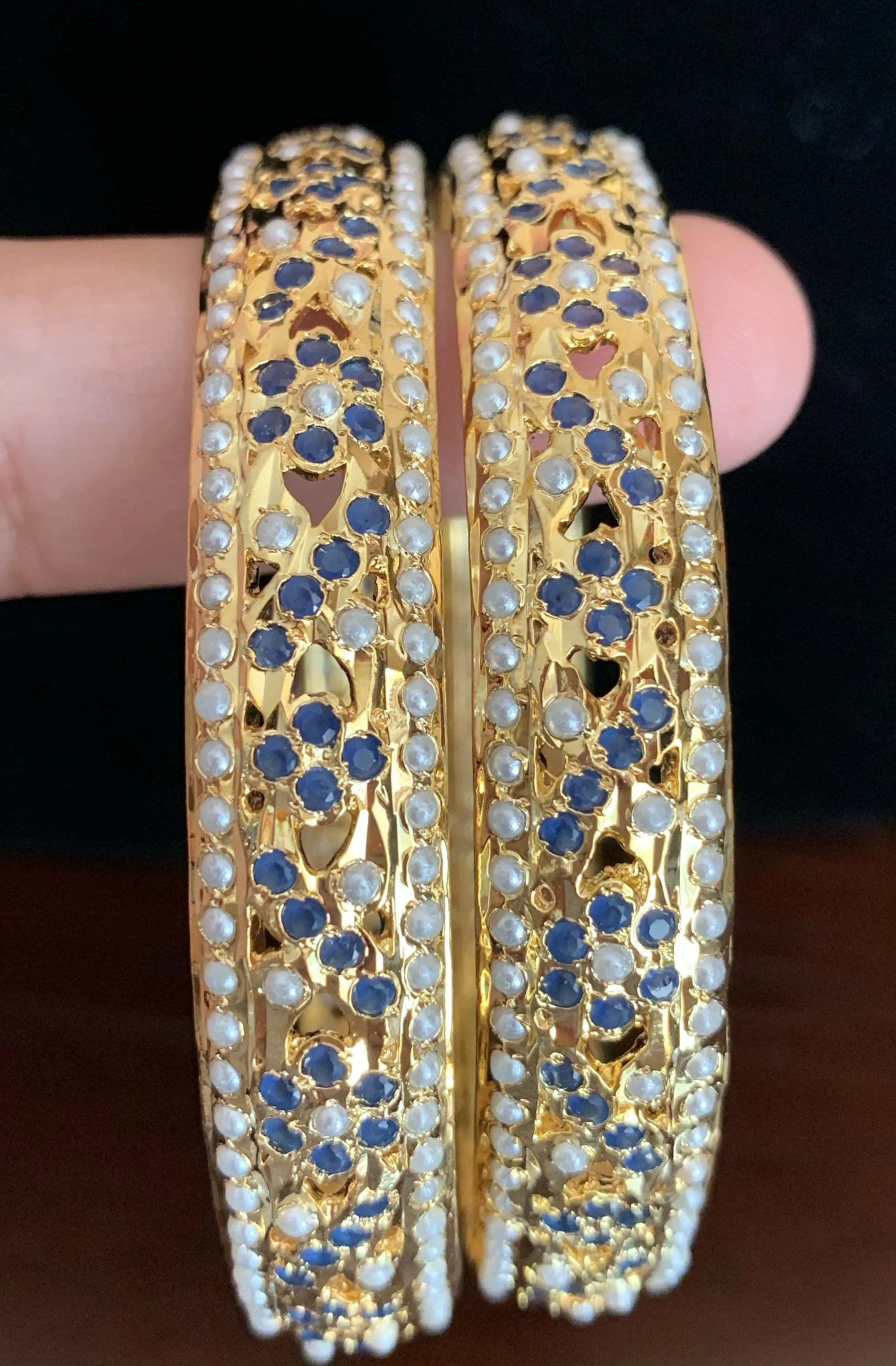 Leela bangles in sapphire blue  ( SHIPS IN 4 WEEKS  )