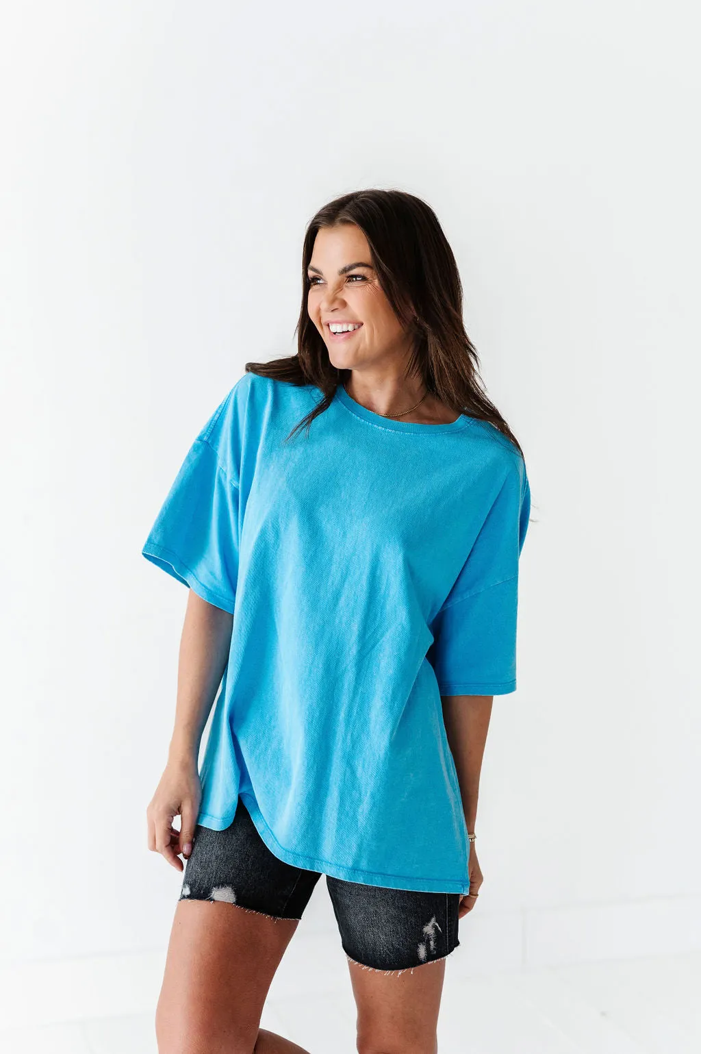 Lisa Oversized Boyfriend Tee in Bright Blue