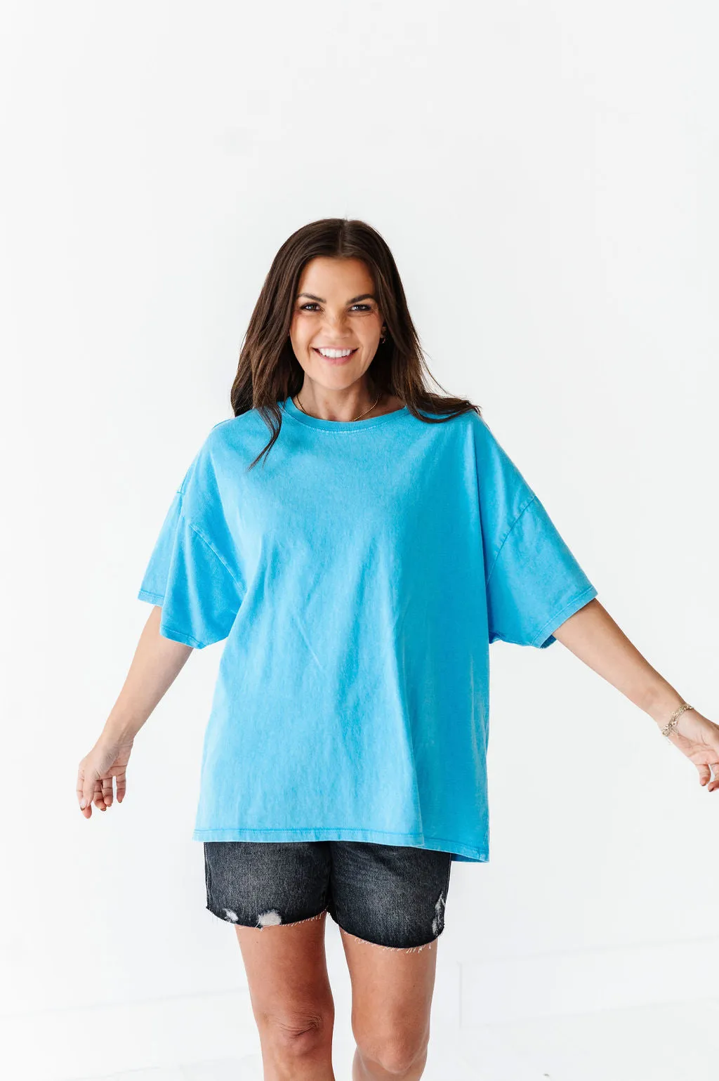 Lisa Oversized Boyfriend Tee in Bright Blue