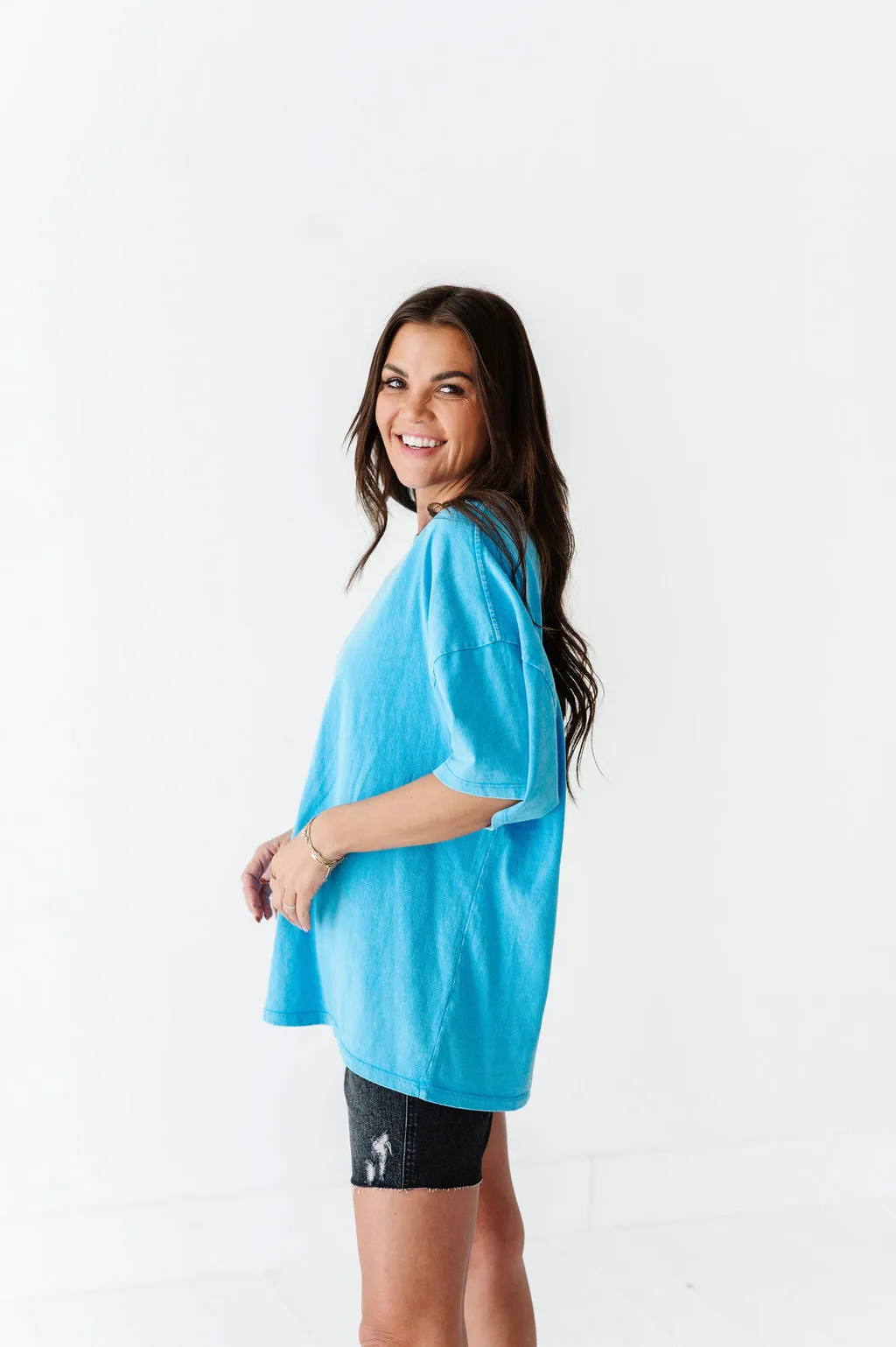 Lisa Oversized Boyfriend Tee in Bright Blue