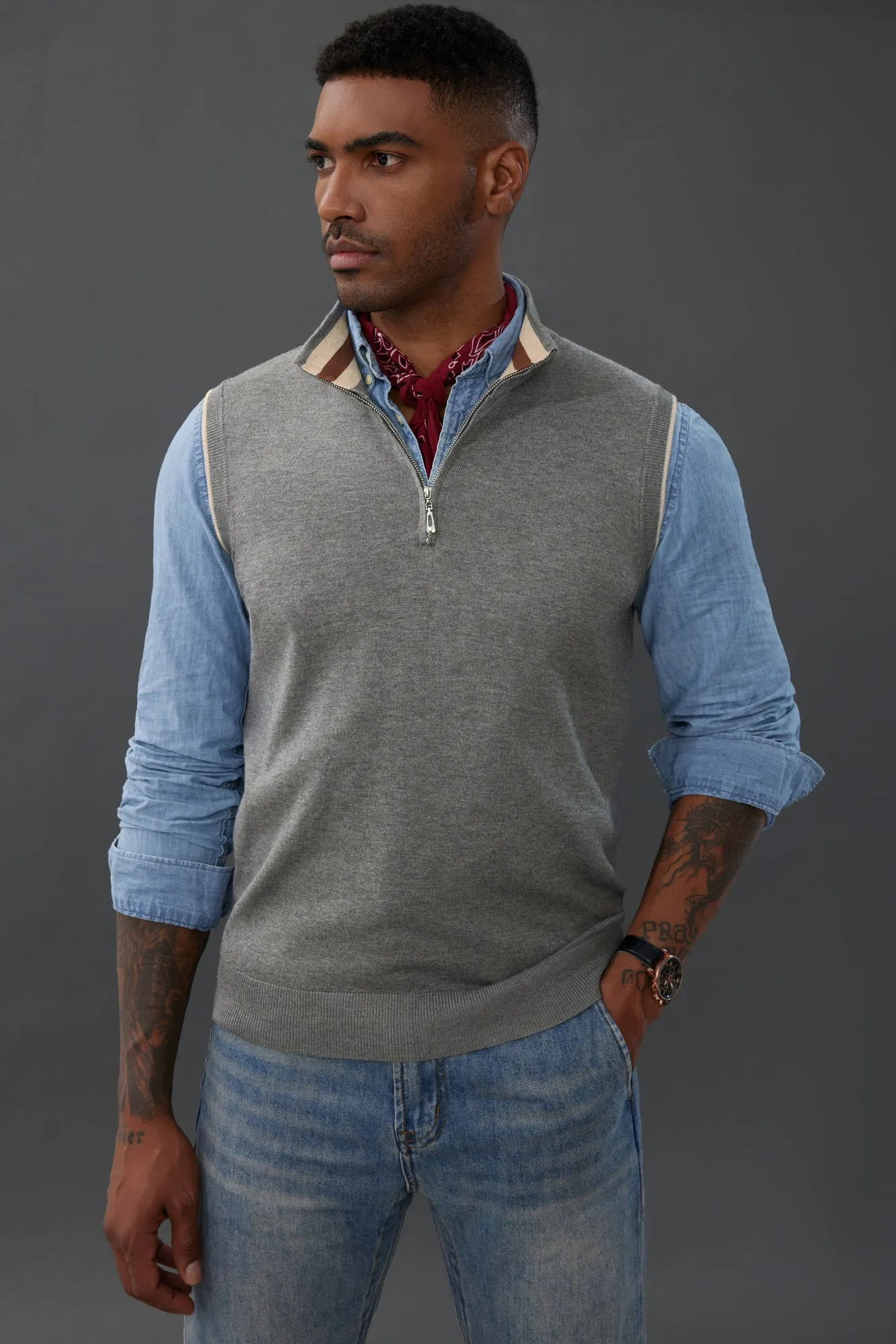 Men Stand Collar Sweater Vest Sleeveless Zip-up Neck Pullover Knitwear