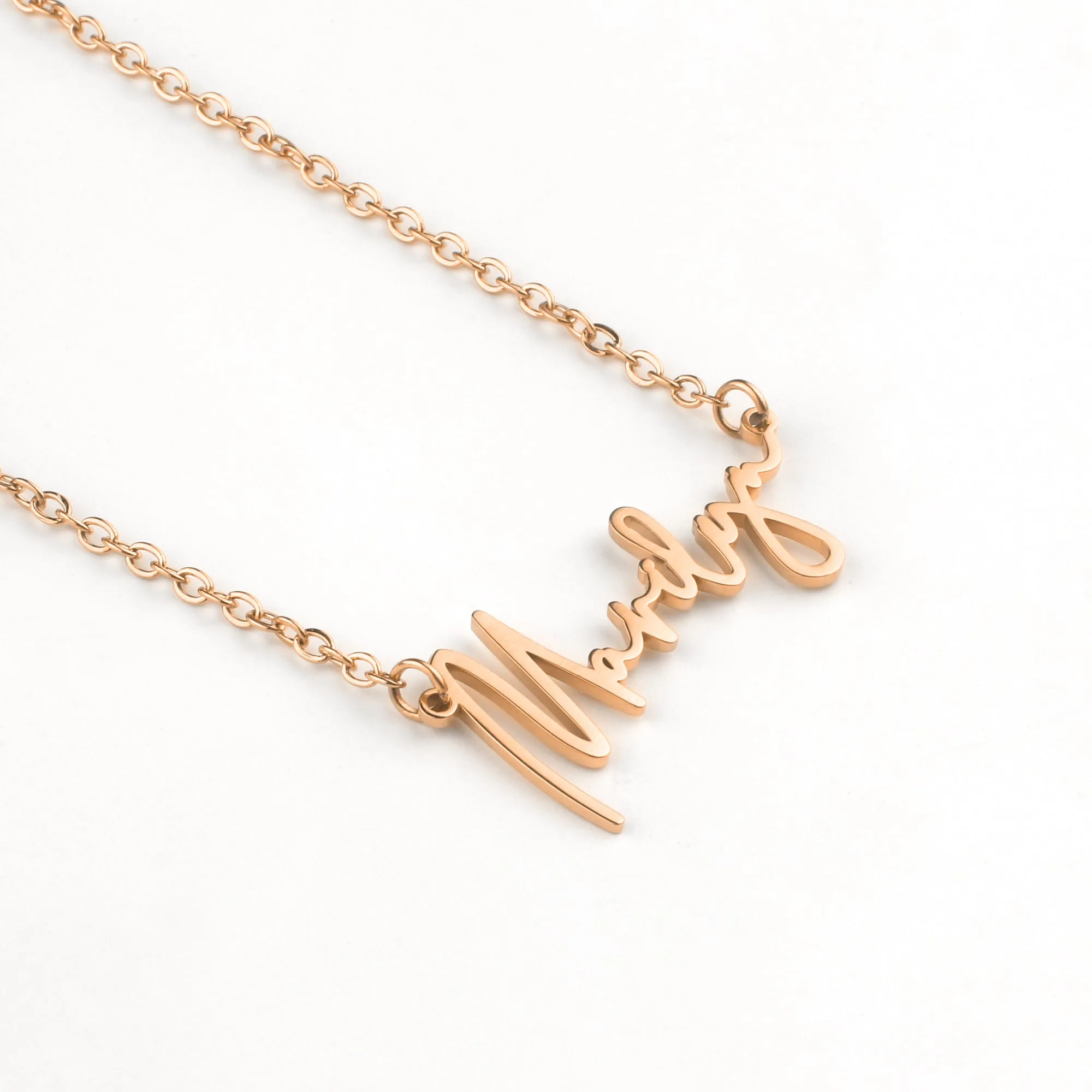 Monroe Name Necklace