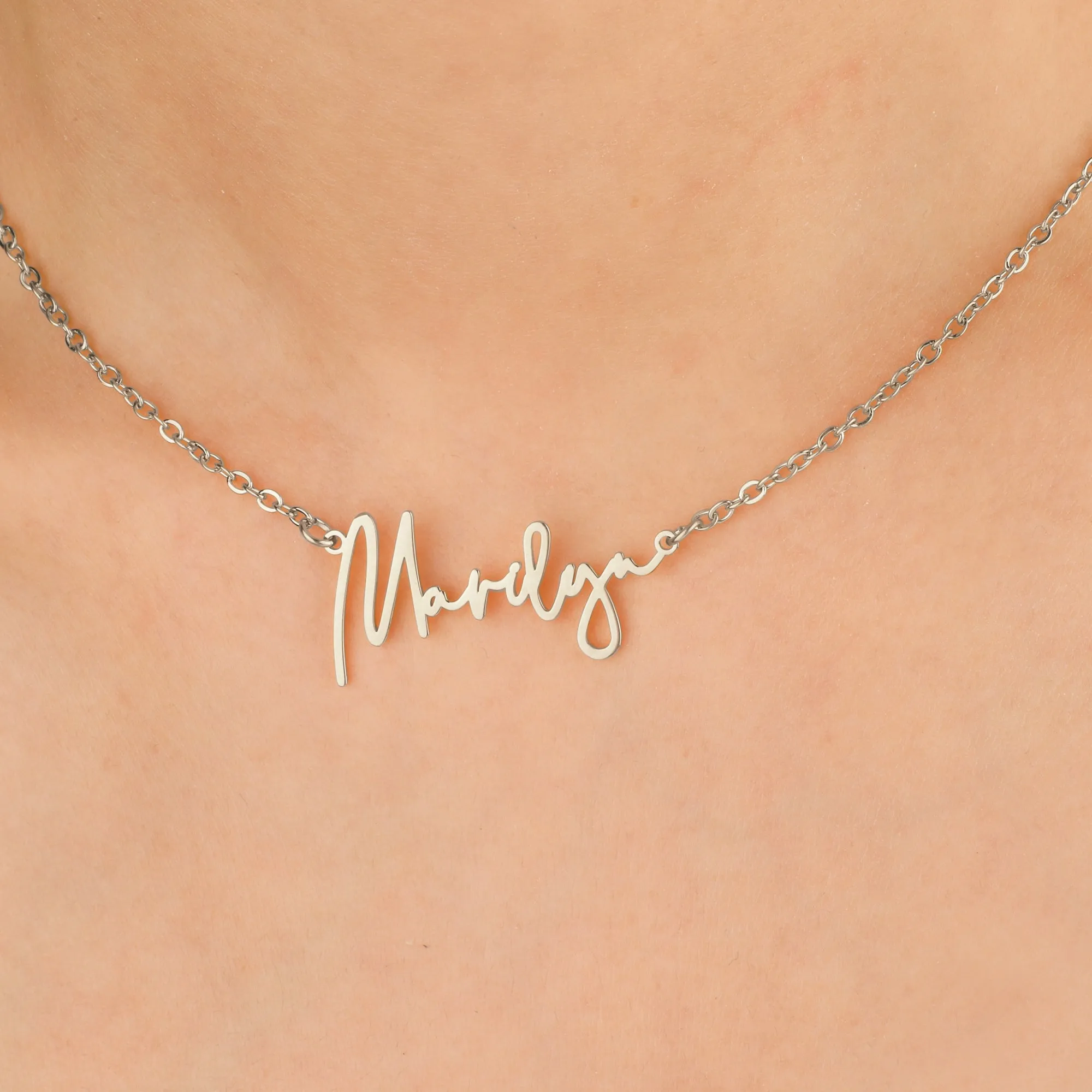 Monroe Name Necklace