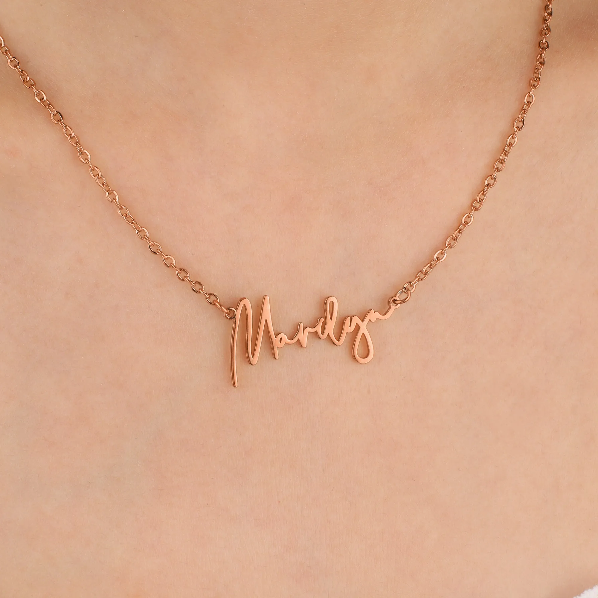 Monroe Name Necklace