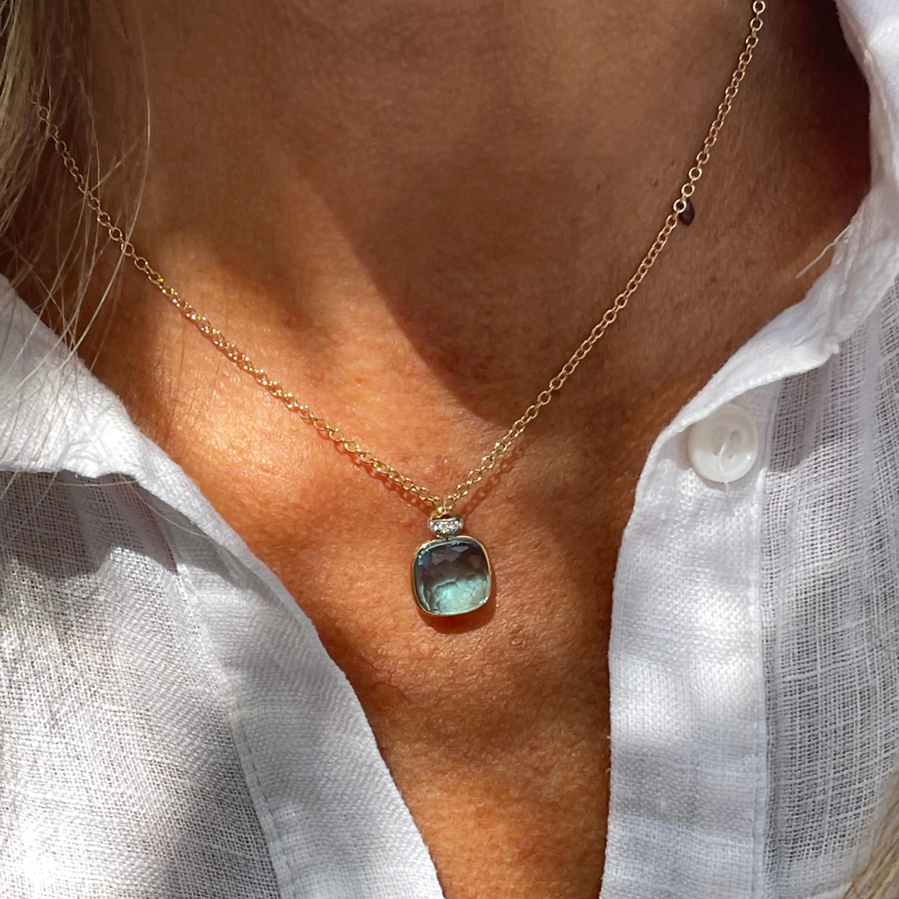 Pomellato - Nudo - Pendant Necklace with London Blue Topaz, 18k Rose Gold and Diamonds.