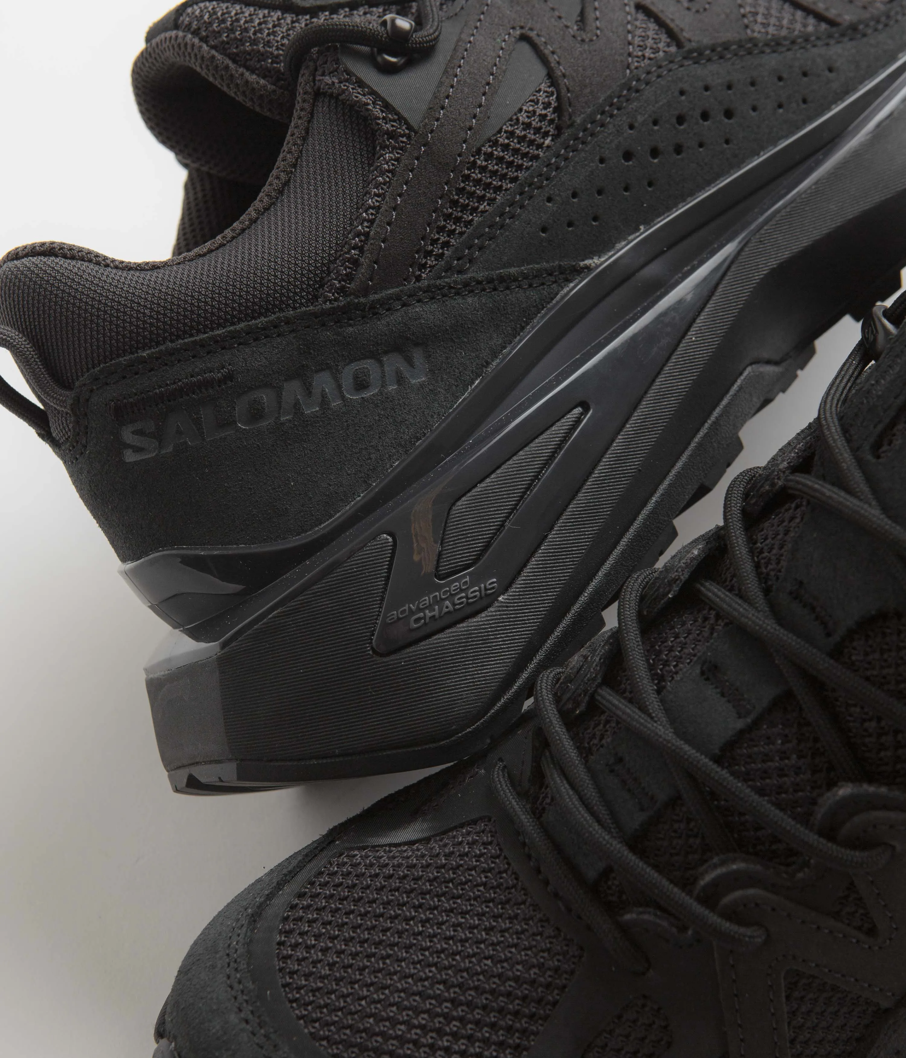 Salomon Odyssey ELMT Low Shoes - Black / Phantom / Black