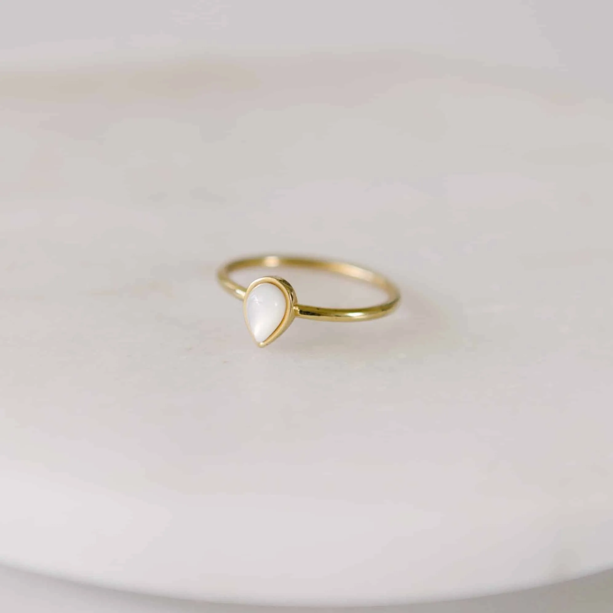 Selene Ring MOP- Gold