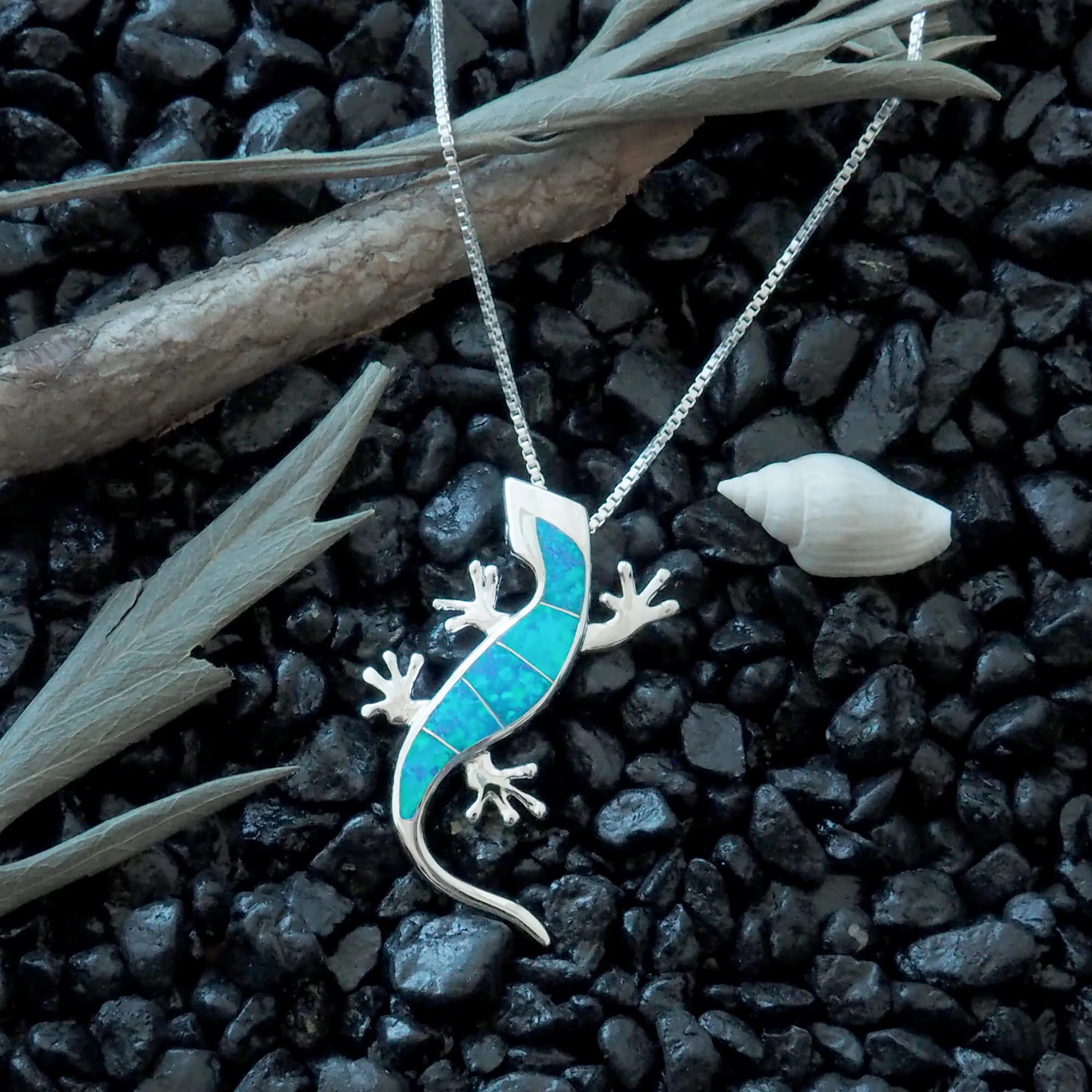 Sterling Silver Synthetic Blue Opal Gecko/Lizard Pendant Necklace, 16 2" Extender